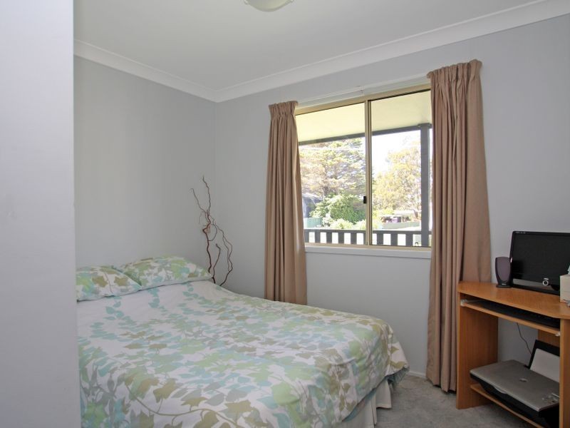 1 Ethel Avenue, Sussex Inlet NSW 2540