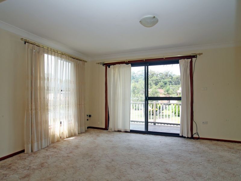 9 Riviera Avenue, Sussex Inlet NSW 2540