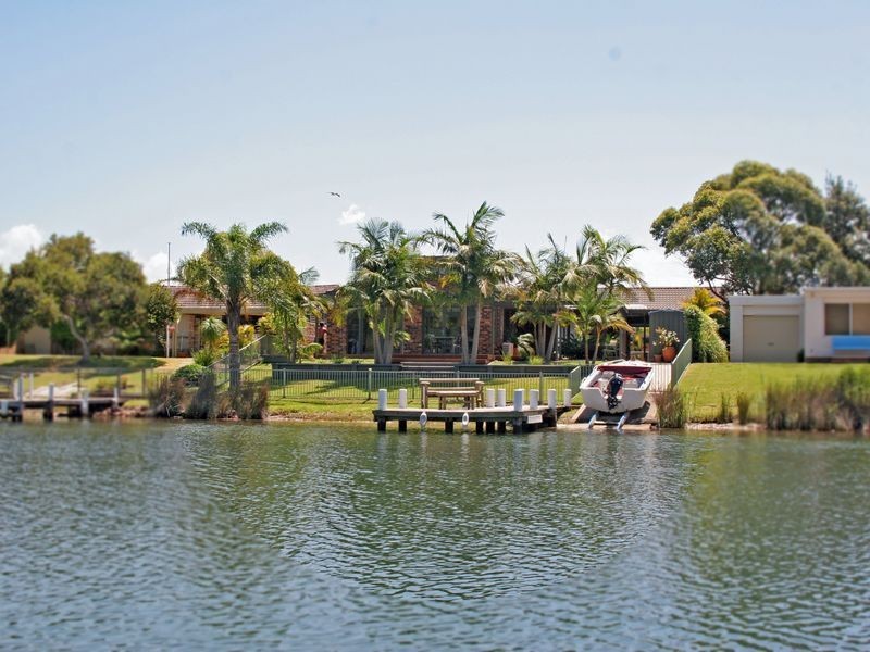 34 Thora Street, Sussex Inlet NSW 2540