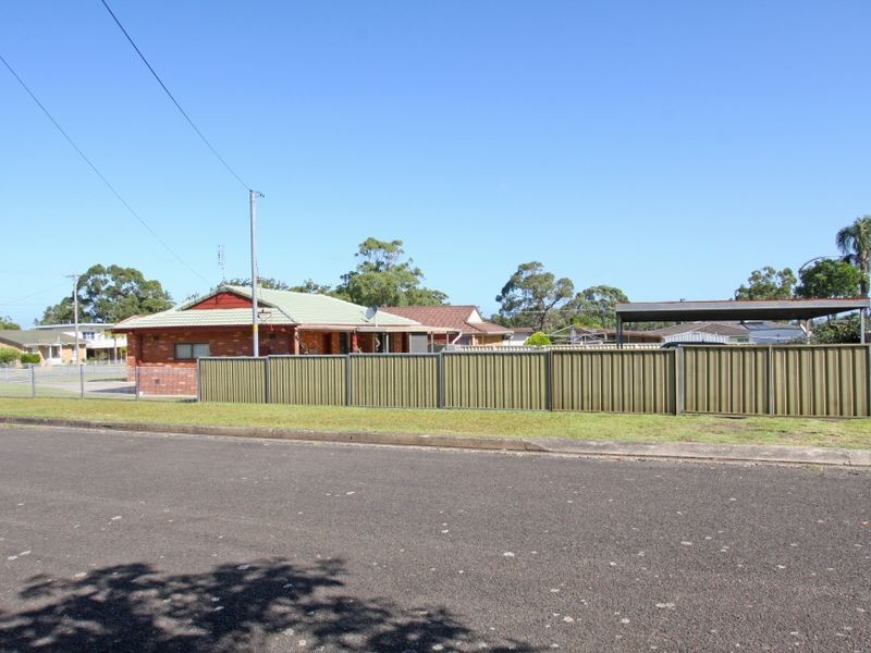 27 Tradewinds Avenue, Sussex Inlet NSW 2540