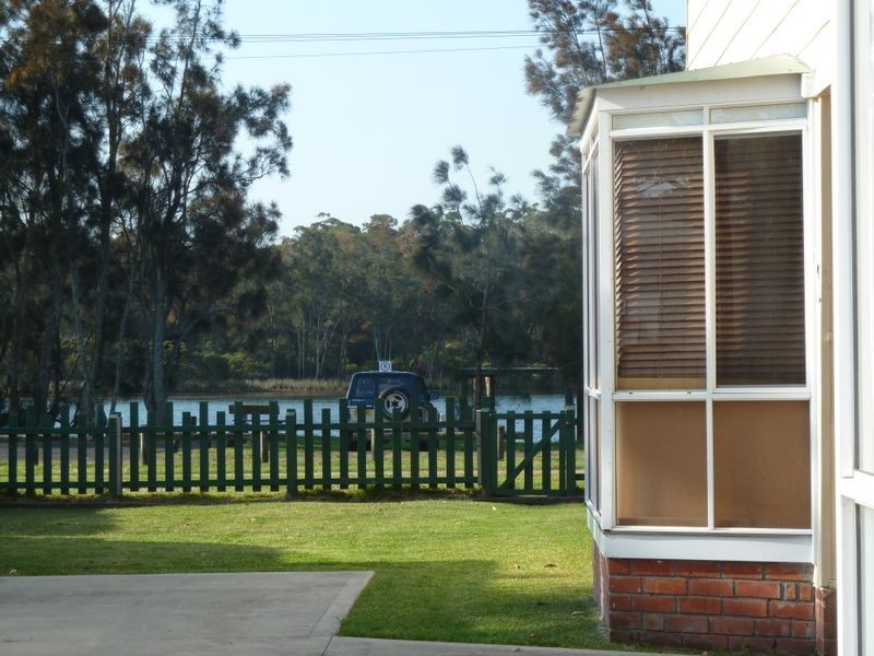 2/4 Neilson Lane, Sussex Inlet NSW 2540