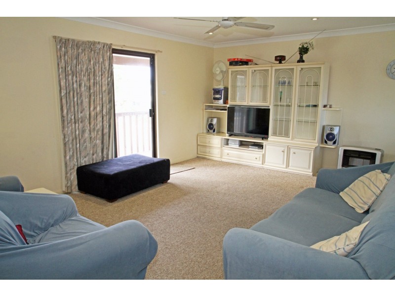 203 River Road, Sussex Inlet NSW 2540