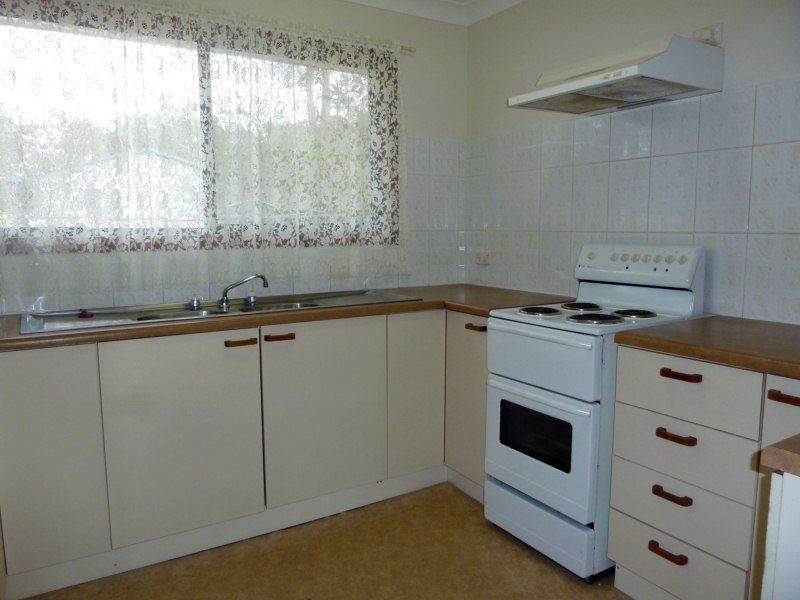 8 Pearl Close, Sussex Inlet NSW 2540