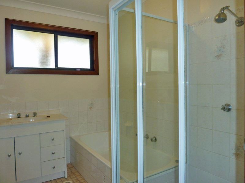 8 Pearl Close, Sussex Inlet NSW 2540