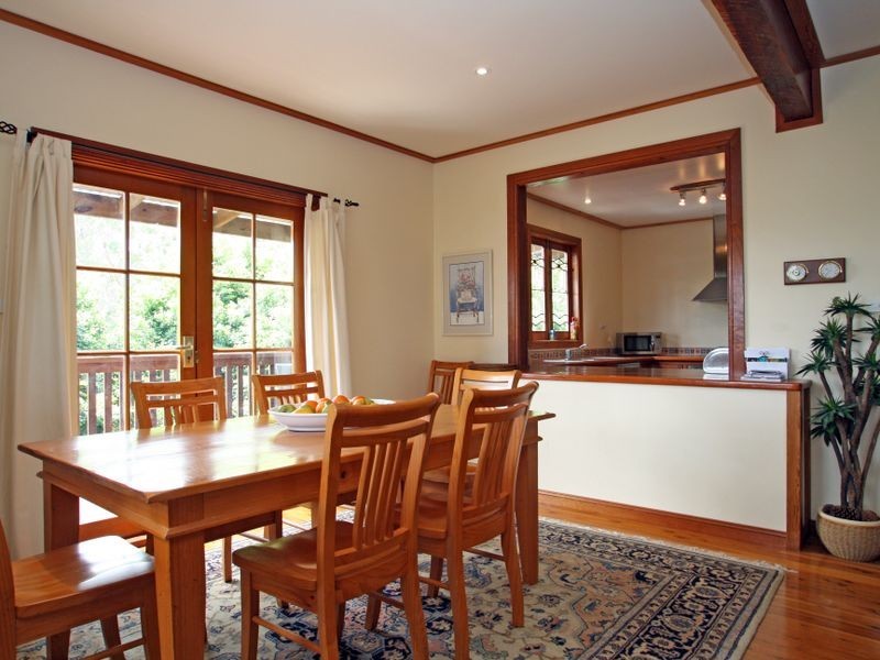 34 Cater Crescent, Sussex Inlet NSW 2540