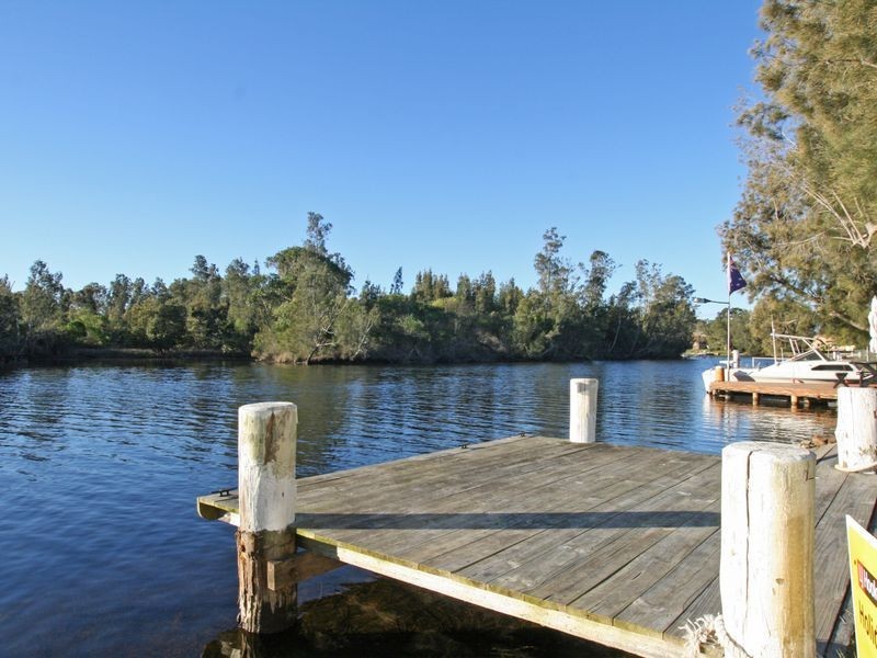 85 Jacobs Drive, Sussex Inlet NSW 2540
