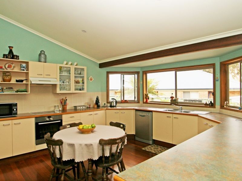 5 Cygnet Close, Cudmirrah NSW 2540