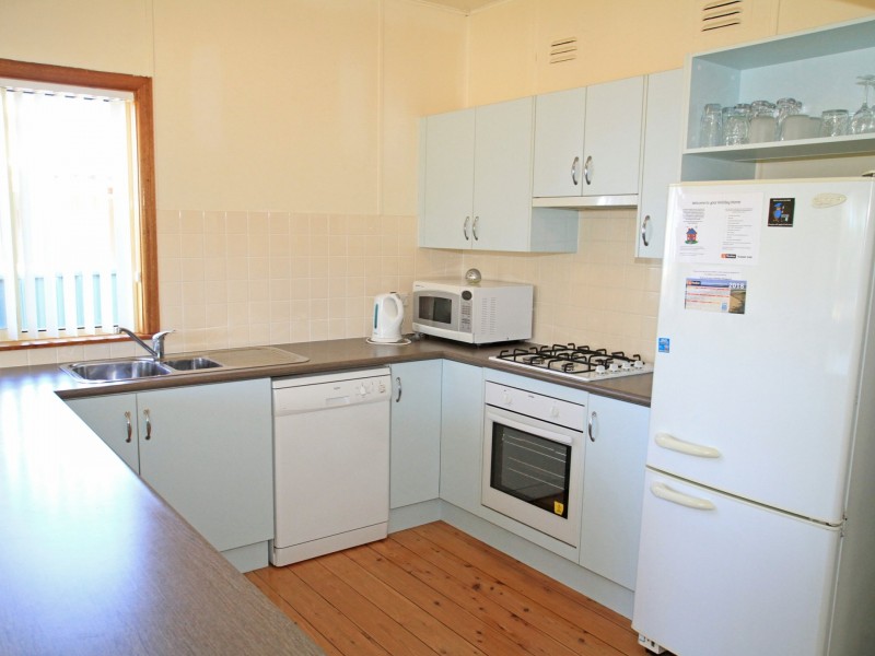 7 Koolyn Drive, Cudmirrah NSW 2540