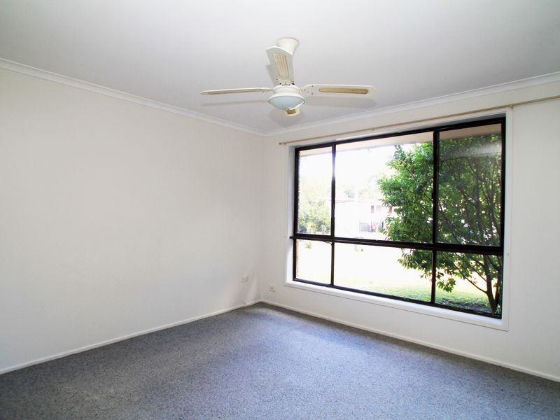 8 Blue Mist Close, Sussex Inlet NSW 2540