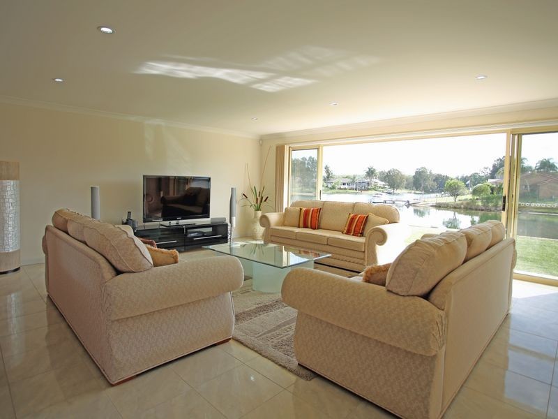 39 Whimbrel Drive, Sussex Inlet NSW 2540