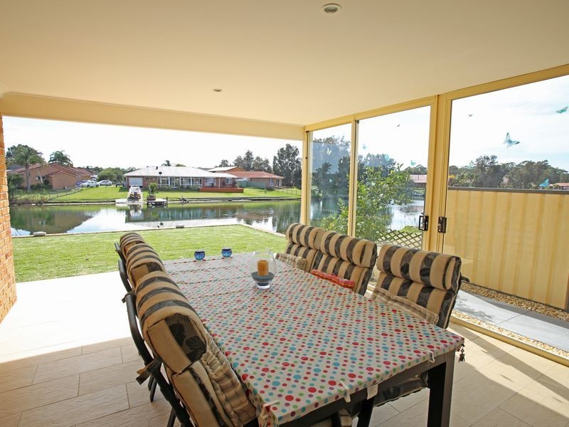 39 Whimbrel Drive, Sussex Inlet NSW 2540