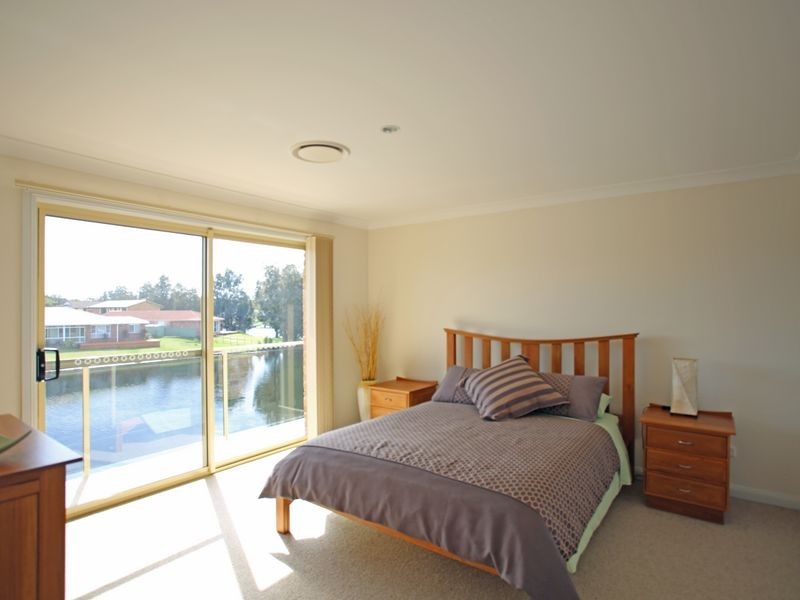 39 Whimbrel Drive, Sussex Inlet NSW 2540