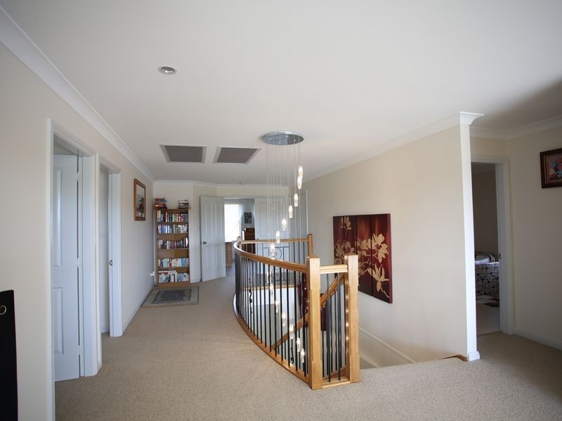 39 Whimbrel Drive, Sussex Inlet NSW 2540