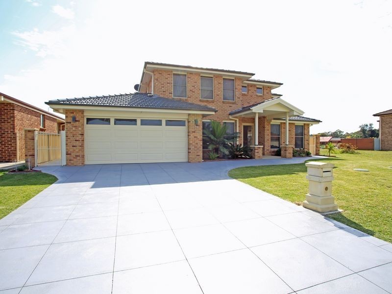 39 Whimbrel Drive, Sussex Inlet NSW 2540