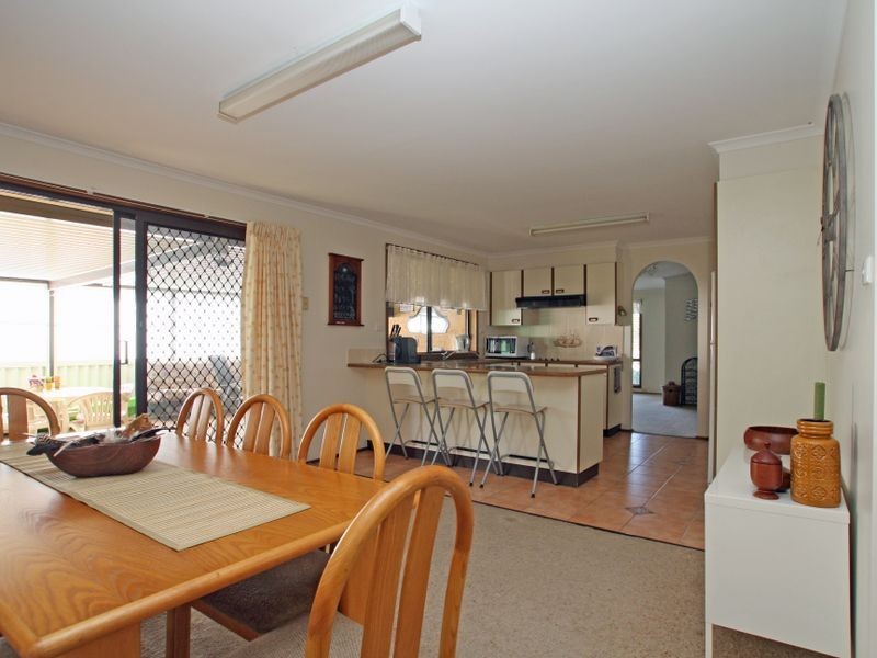 13 Wildwood Avenue, Sussex Inlet NSW 2540