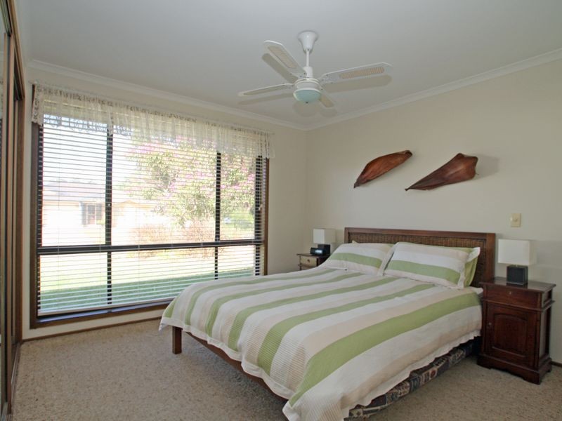 13 Wildwood Avenue, Sussex Inlet NSW 2540