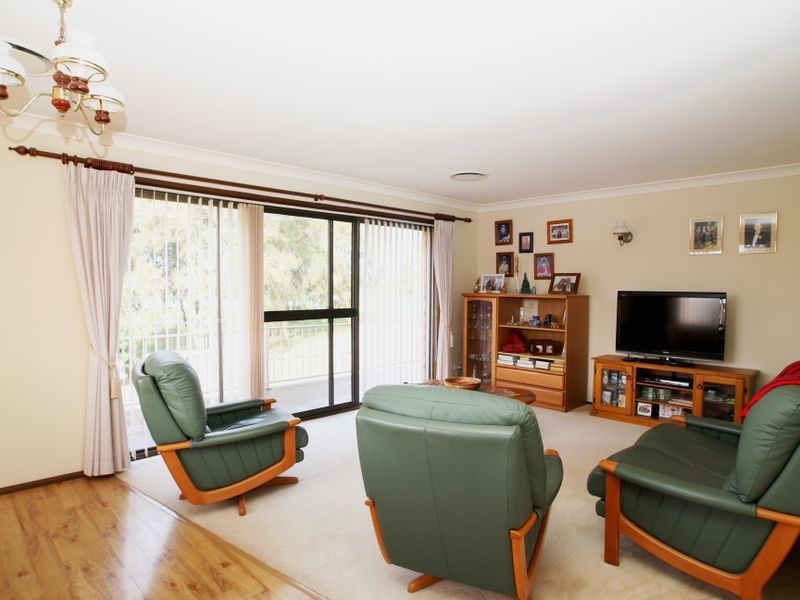 9 Edgewater Avenue, Sussex Inlet NSW 2540