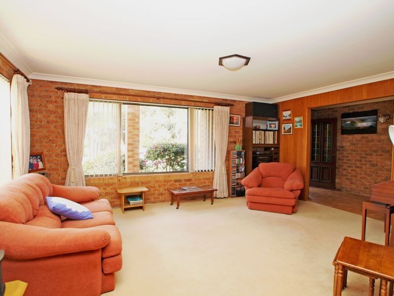 9 Edgewater Avenue, Sussex Inlet NSW 2540
