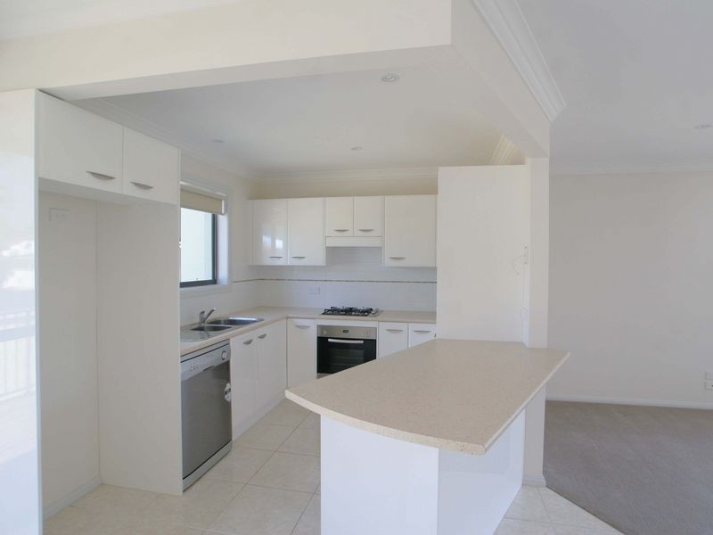 2/155 Jacobs Drive, Sussex Inlet NSW 2540