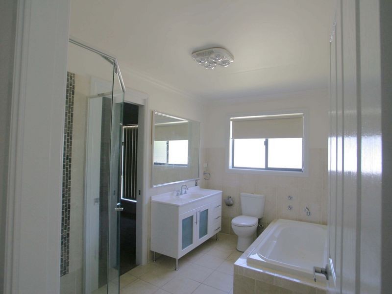 2/155 Jacobs Drive, Sussex Inlet NSW 2540