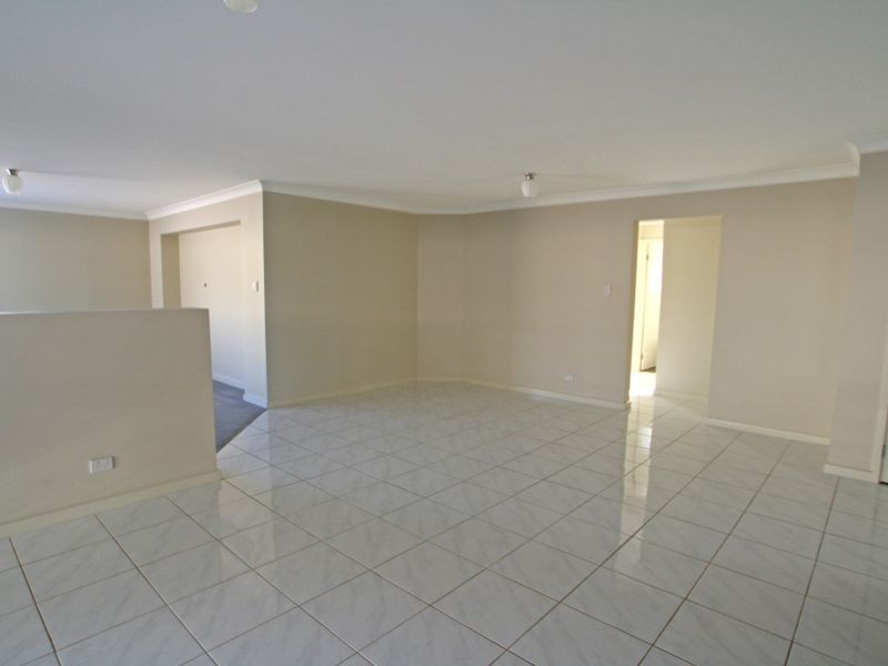 11 Seaberry Street, Sussex Inlet NSW 2540