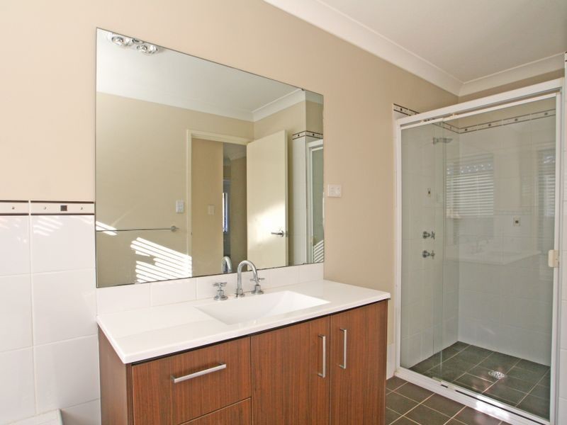 11 Seaberry Street, Sussex Inlet NSW 2540