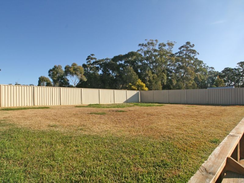 11 Seaberry Street, Sussex Inlet NSW 2540