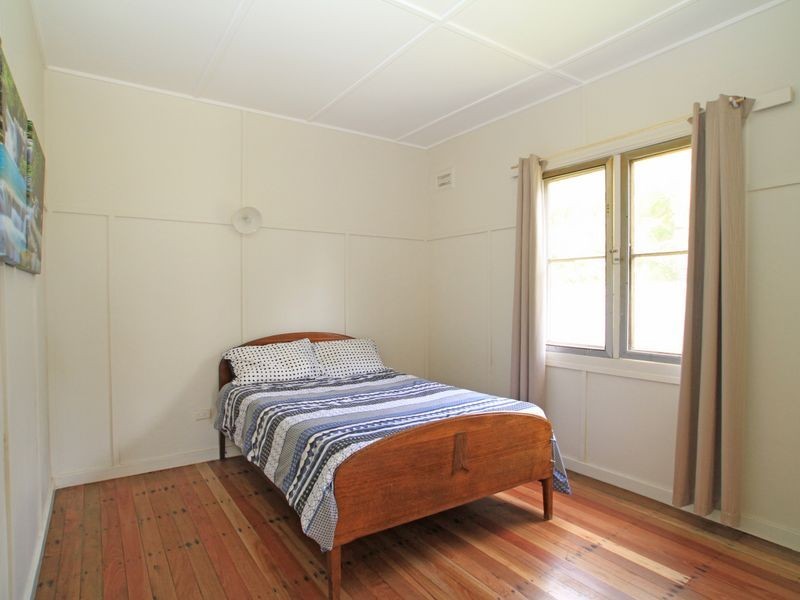 15 Banksia Street, Sussex Inlet NSW 2540