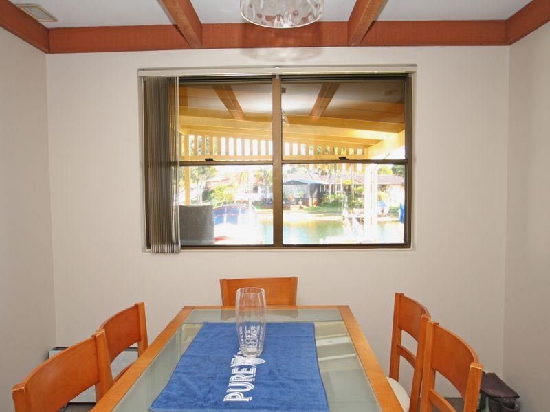 10 Teal Place, Sussex Inlet NSW 2540