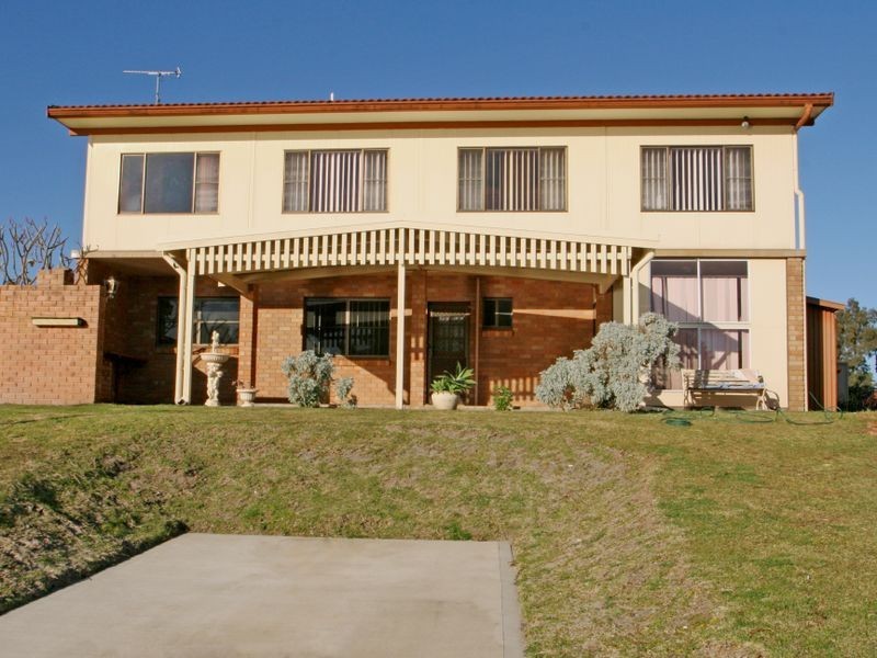 10 Teal Place, Sussex Inlet NSW 2540