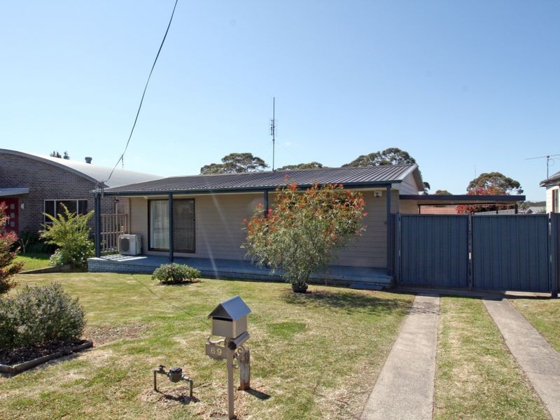 69 Sussex Inlet Road, Sussex Inlet NSW 2540