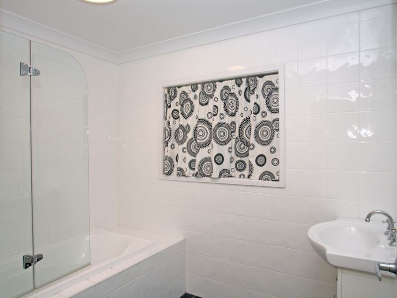 69 Sussex Inlet Road, Sussex Inlet NSW 2540
