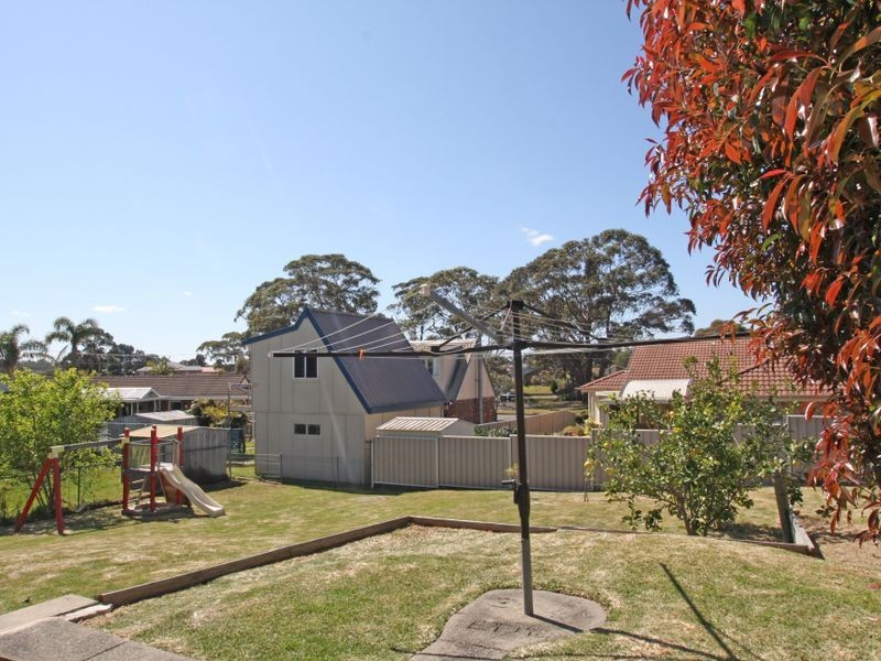 69 Sussex Inlet Road, Sussex Inlet NSW 2540