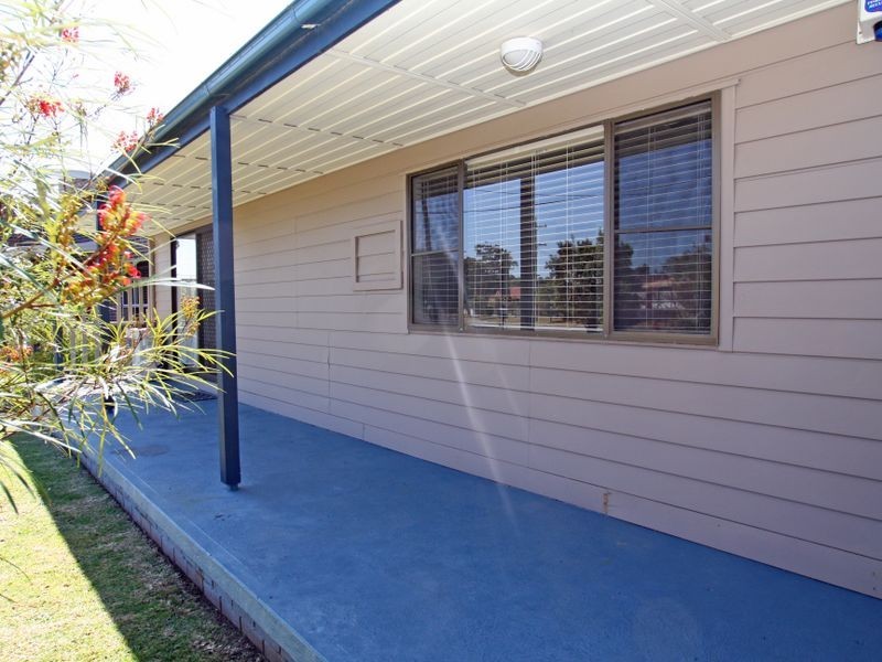 69 Sussex Inlet Road, Sussex Inlet NSW 2540