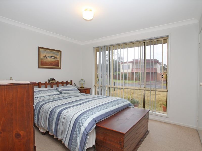 12 Riviera Avenue, Sussex Inlet NSW 2540