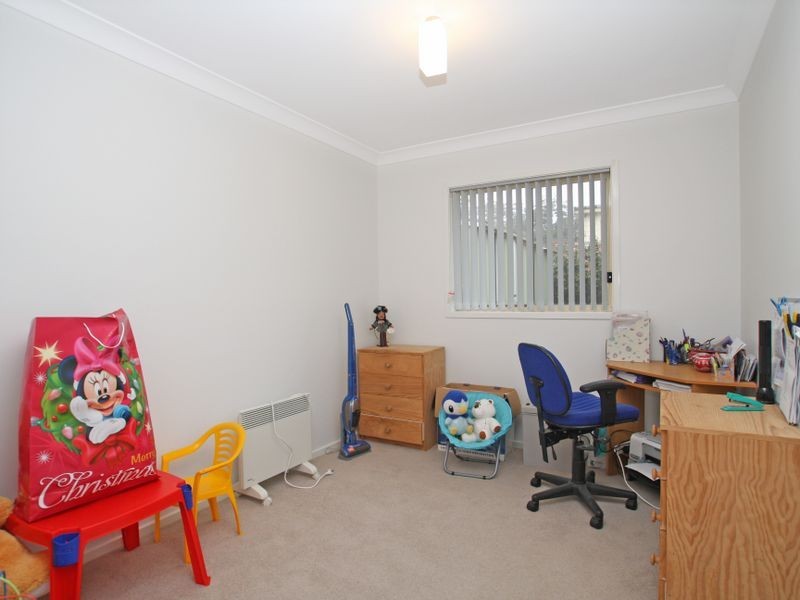 12 Riviera Avenue, Sussex Inlet NSW 2540