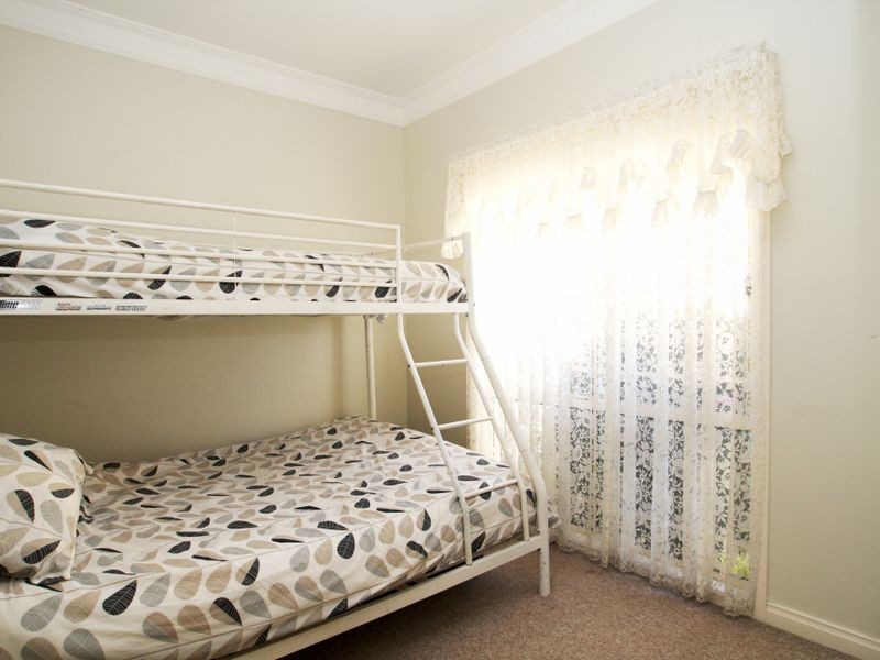 48 Sussex Inlet Road, Sussex Inlet NSW 2540