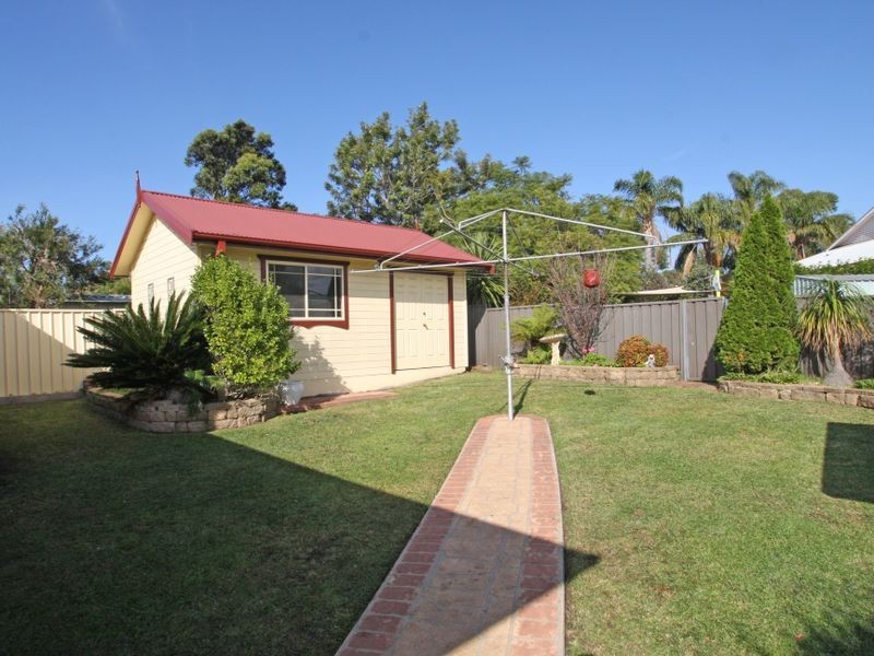 48 Sussex Inlet Road, Sussex Inlet NSW 2540