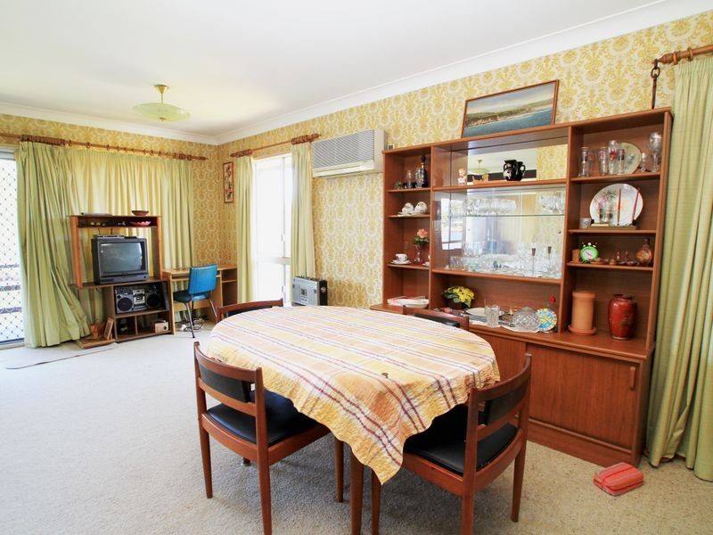 6 Lagoon Crescent, Sussex Inlet NSW 2540