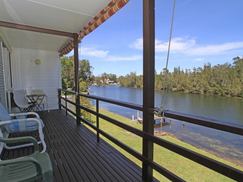 6 Lagoon Crescent, Sussex Inlet NSW 2540