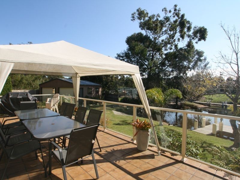 41 Sussex Inlet Road, Sussex Inlet NSW 2540