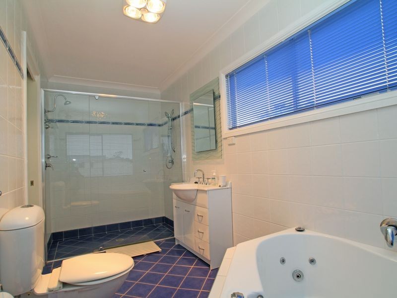 95 Jacobs Drive, Sussex Inlet NSW 2540