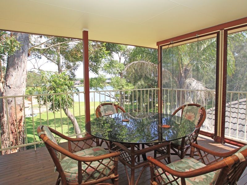37 Ray Street, Sussex Inlet NSW 2540