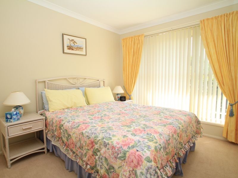 37 Ray Street, Sussex Inlet NSW 2540