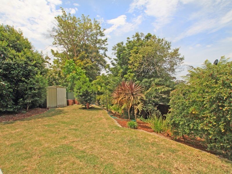 11 Lagoon Crescent, Sussex Inlet NSW 2540