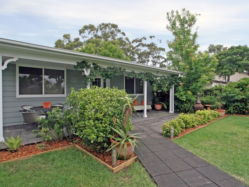 4 Ethel Avenue, Sussex Inlet NSW 2540