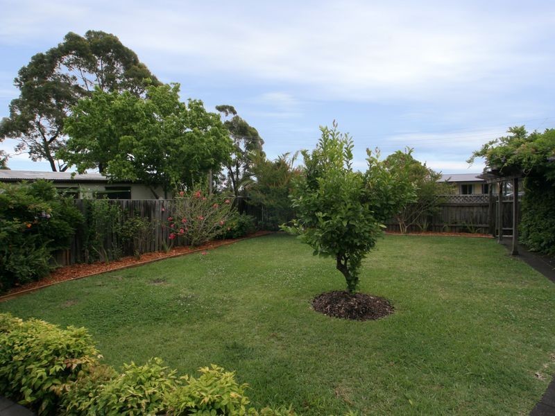 4 Ethel Avenue, Sussex Inlet NSW 2540