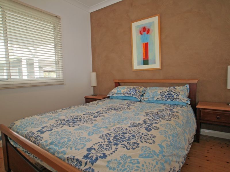 4 Ethel Avenue, Sussex Inlet NSW 2540