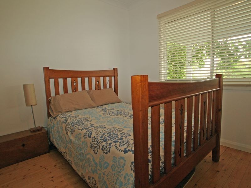 4 Ethel Avenue, Sussex Inlet NSW 2540