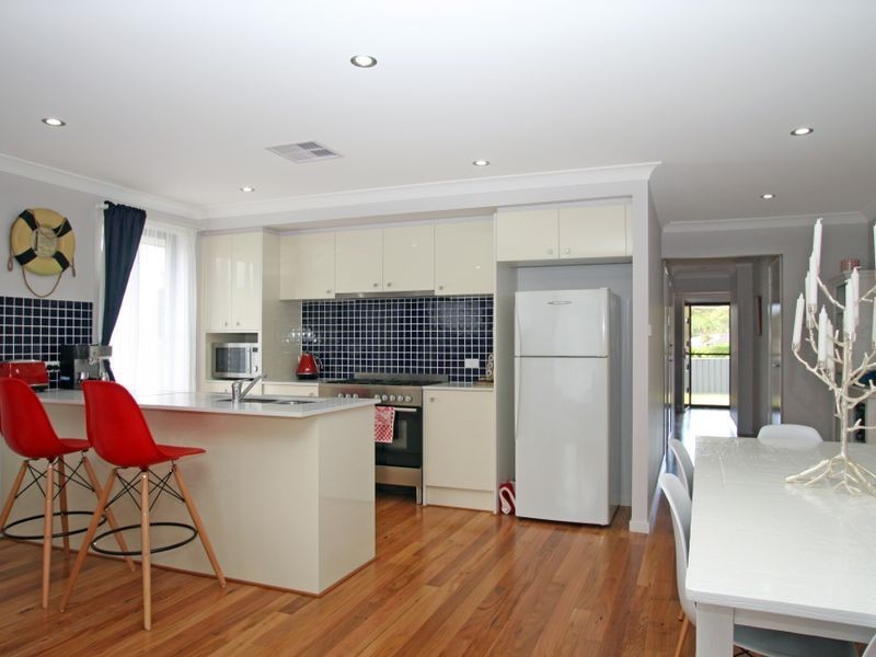 13 Voyager Avenue, Sussex Inlet NSW 2540